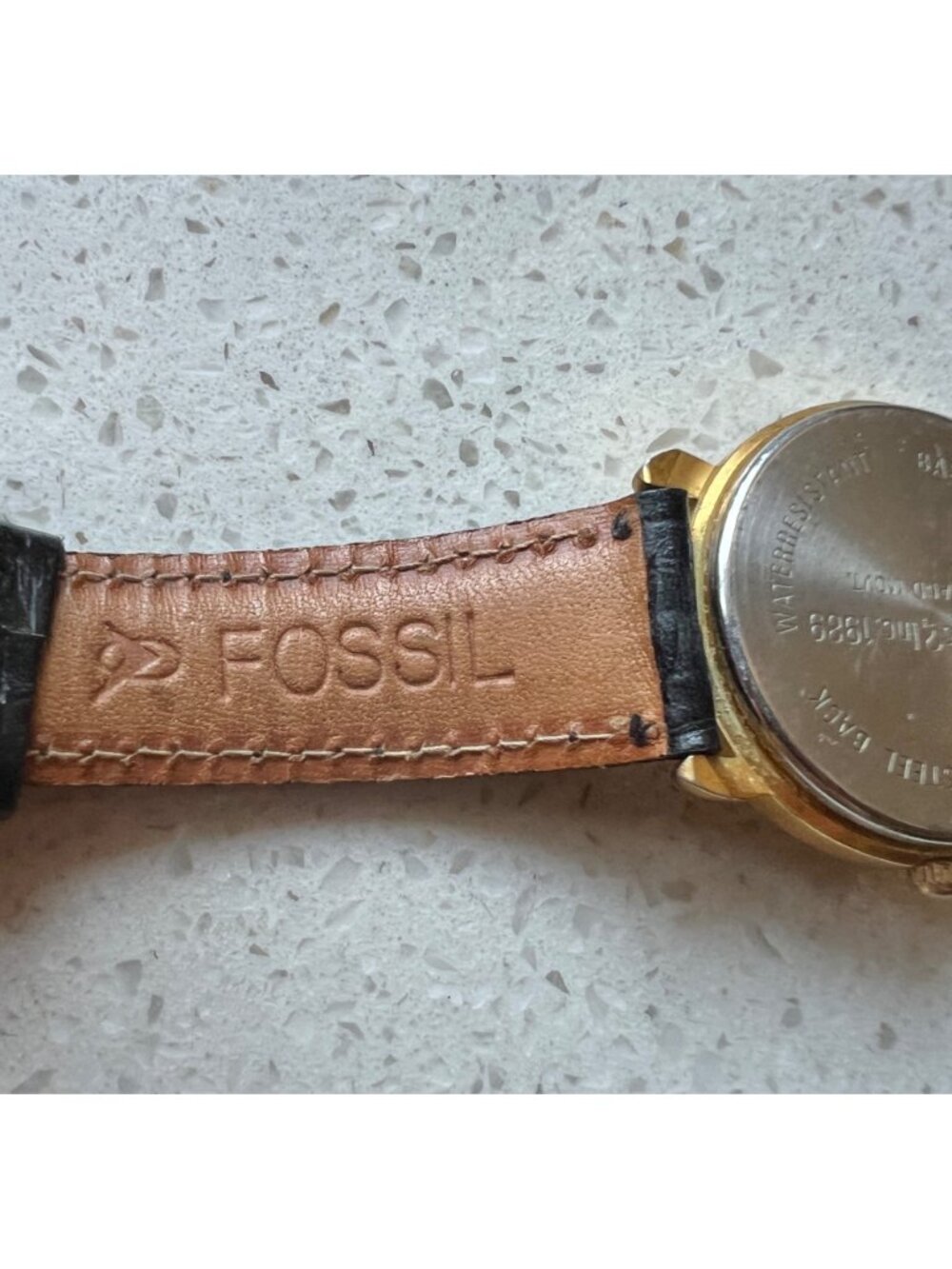 Guess Quartz Watch Women's 5.5 - 7" wrist Fossil Leather Band 1989 Gold Tone - Picture 5 of 8